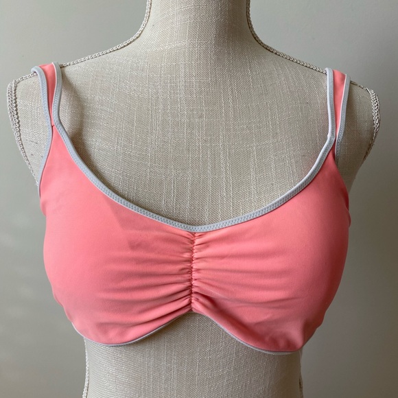 Aerie Bikini Top Pink and White - Picture 1 of 10